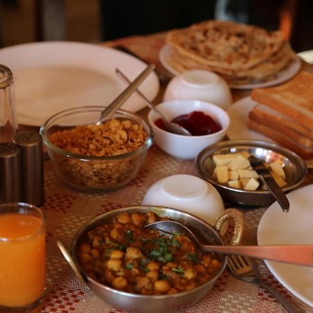 Kanha Village Eco Resort Eksteriør billede