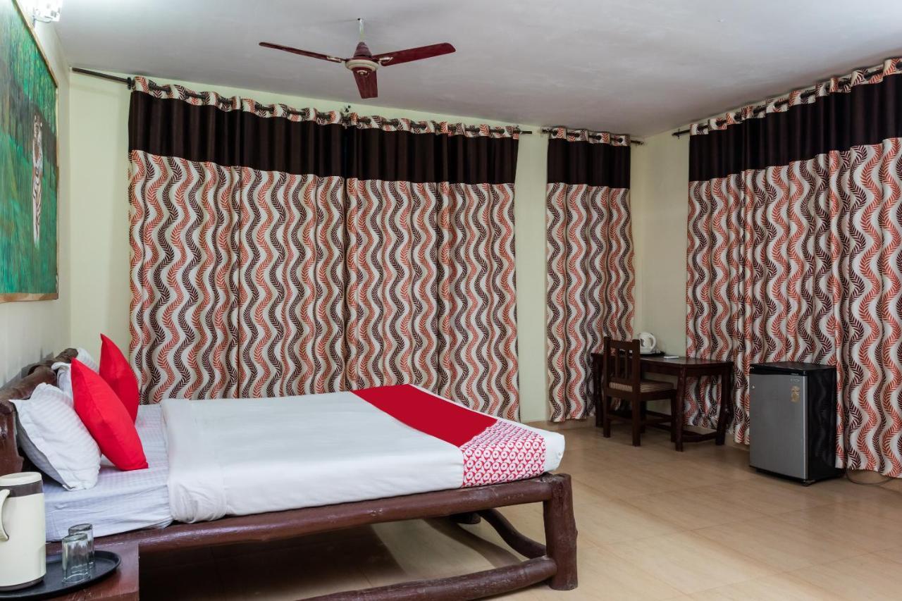 Kanha Village Eco Resort Eksteriør billede