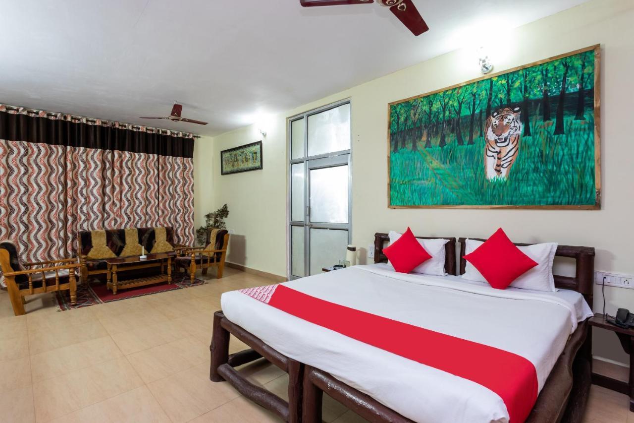 Kanha Village Eco Resort Eksteriør billede