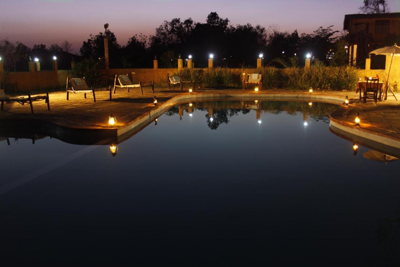 Kanha Village Eco Resort Eksteriør billede