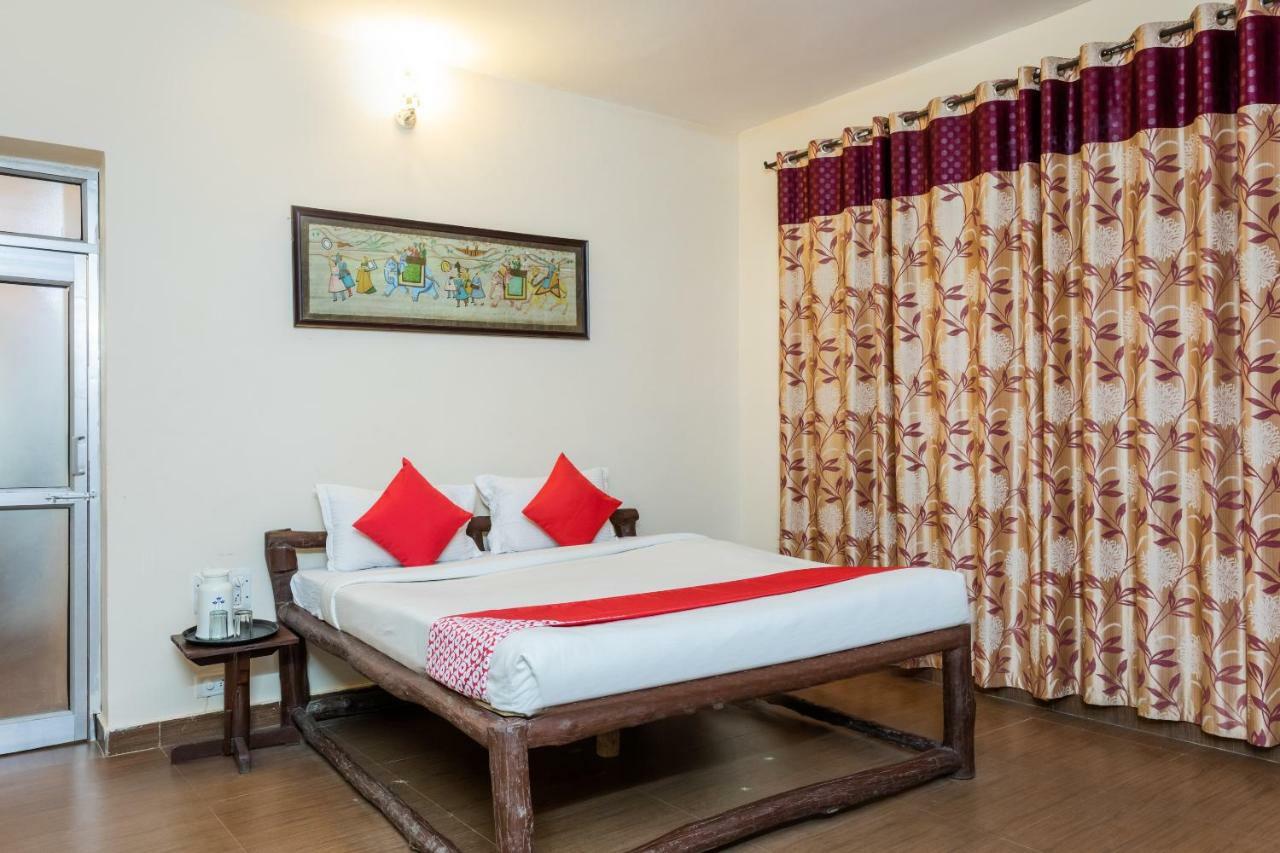 Kanha Village Eco Resort Eksteriør billede